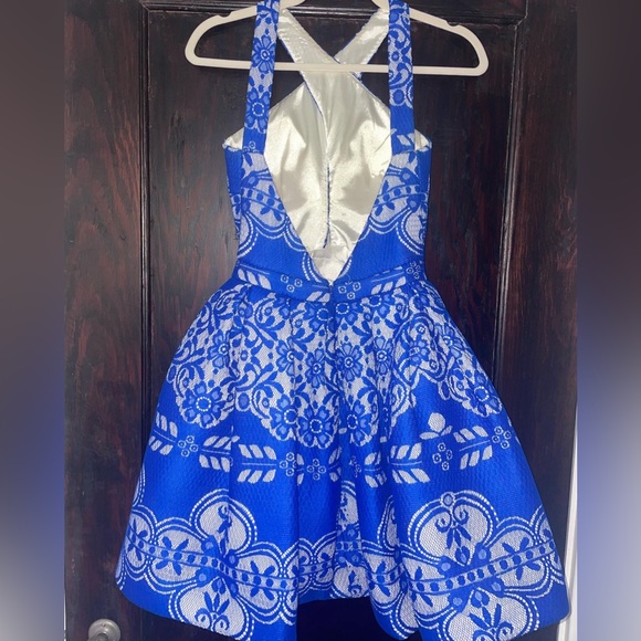 Cocktail dress - Picture 2 of 6